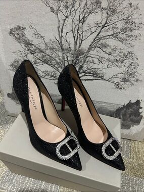 Black Glitter Pointed Pump with Crystal Buckle
